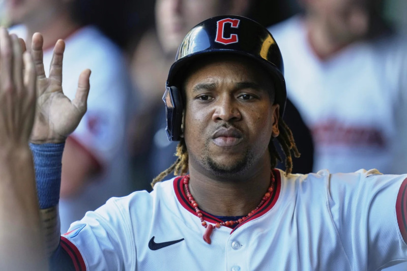jose-ramirez-conecta-3-hits-para-ayudar-a-los-guardianes-a-acercarse-al-puesto-de-comodin